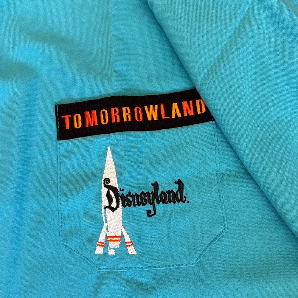 Disneyland /Shag Resort men’s button down shirt 50th anniversary limited edition - Picture 3 of 6